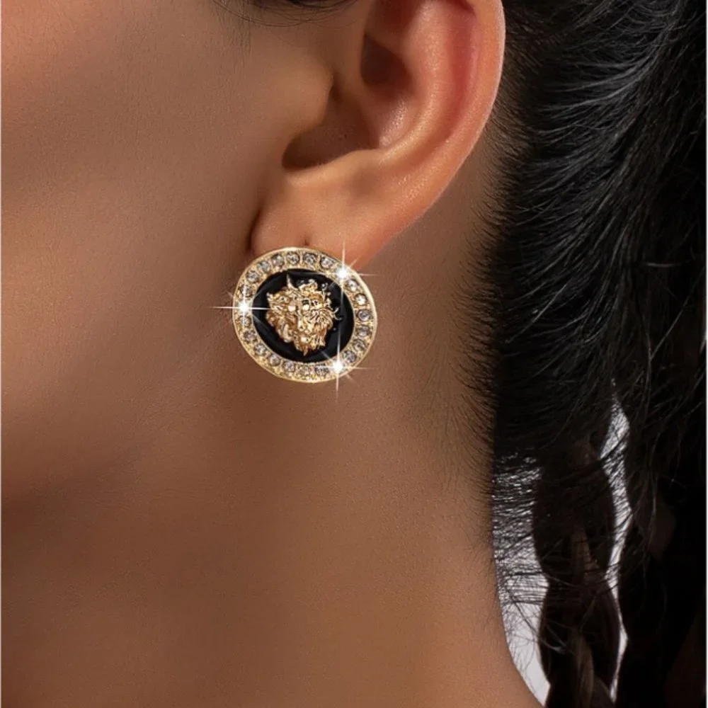 NWT Gold & Black Lion Head Rhinestone Chain Link Choker Necklace & Earrings Set - Picture 3 of 6